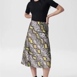 universal standard snakeskin pixelated satin midi bias skirt cece 0 new $100